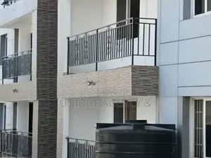 4bdrm Apartment in Sakumono for rent
