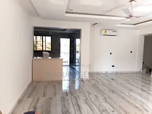 4bdrm Apartment in Sakumono for rent