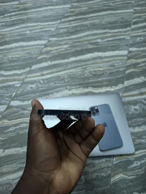 Apple iPhone 13 128 GB Black