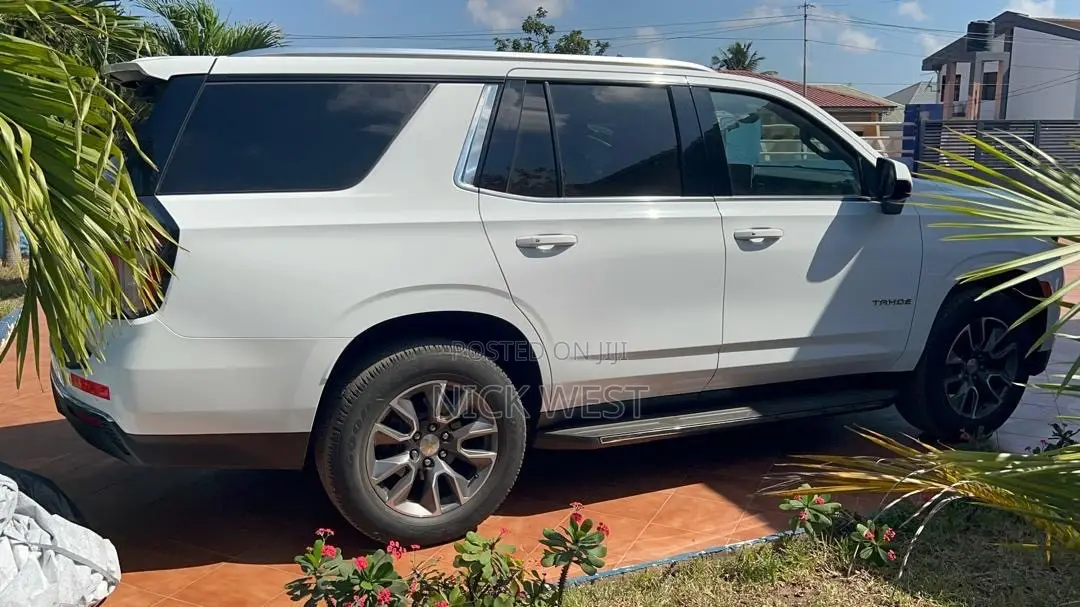 Chevrolet Tahoe 2022 White