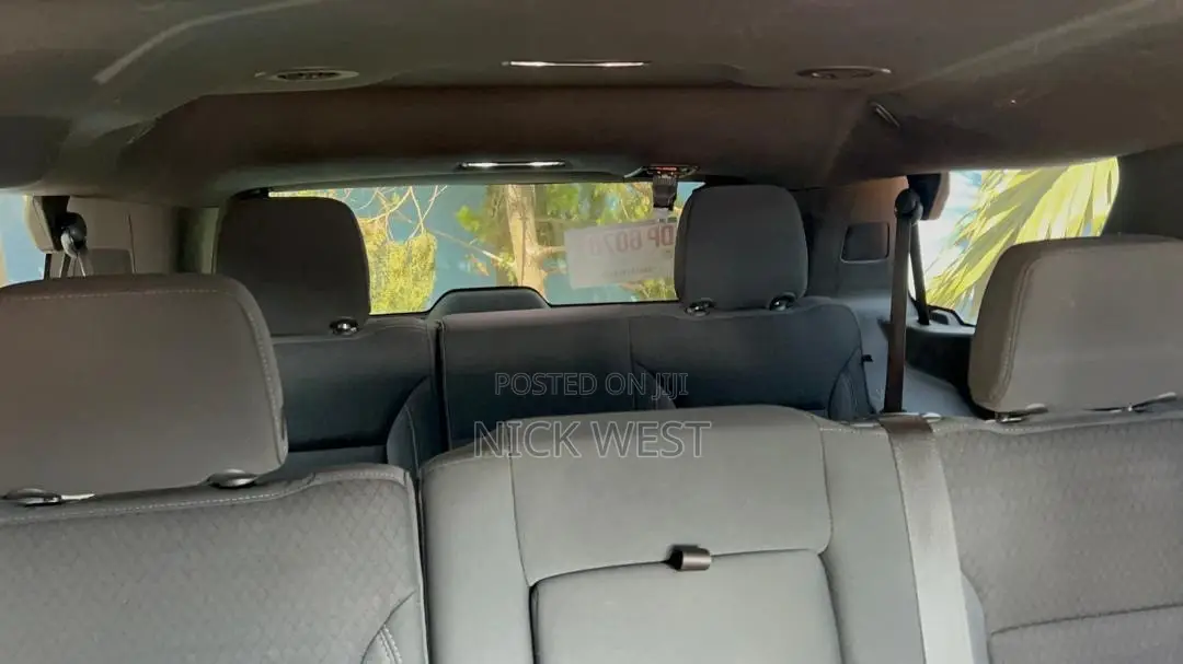 Chevrolet Tahoe 2022 White