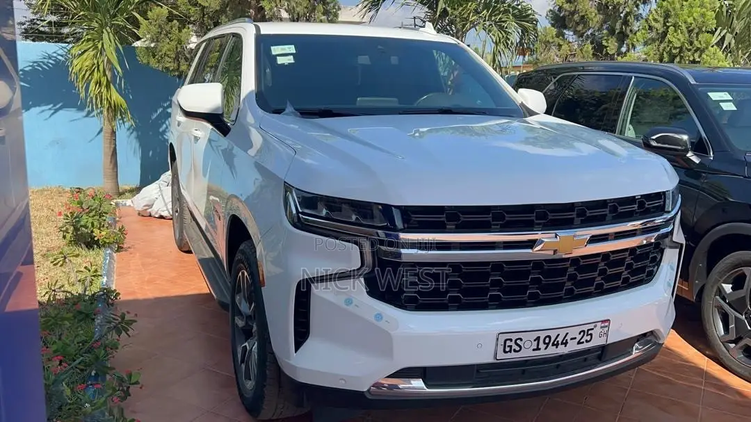 Chevrolet Tahoe 2022 White