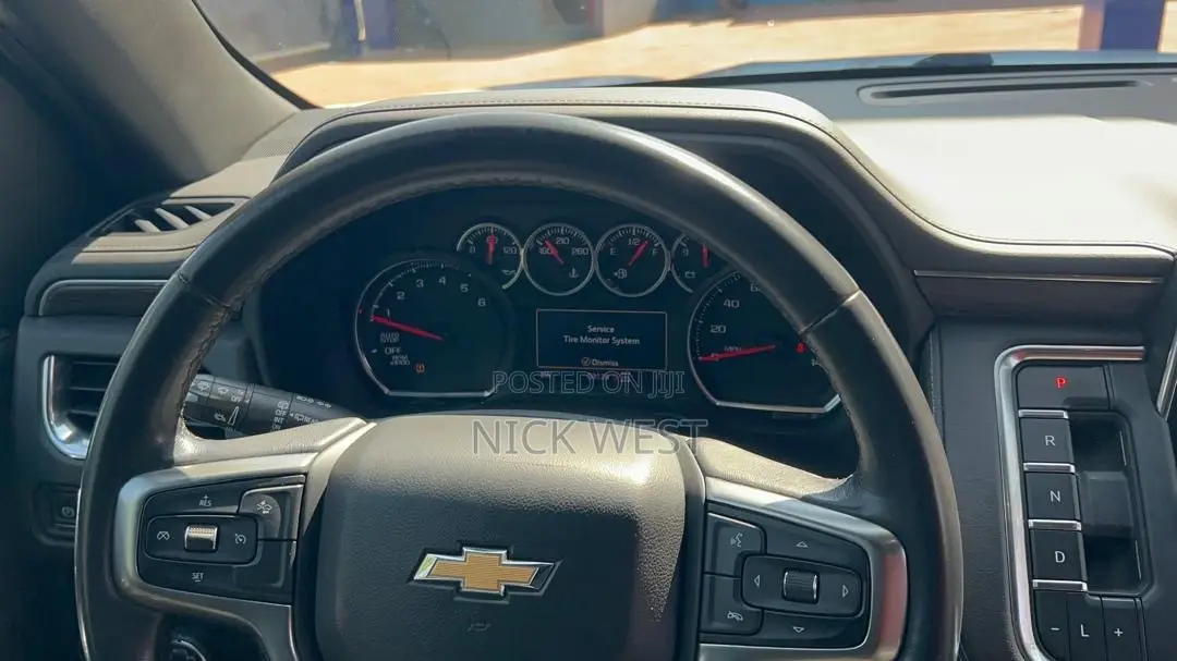 Chevrolet Tahoe 2022 White