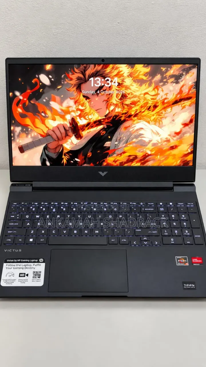 Laptop HP 15-fd1020ns 16GB AMD Ryzen 5 SSHD+SSD 512GB