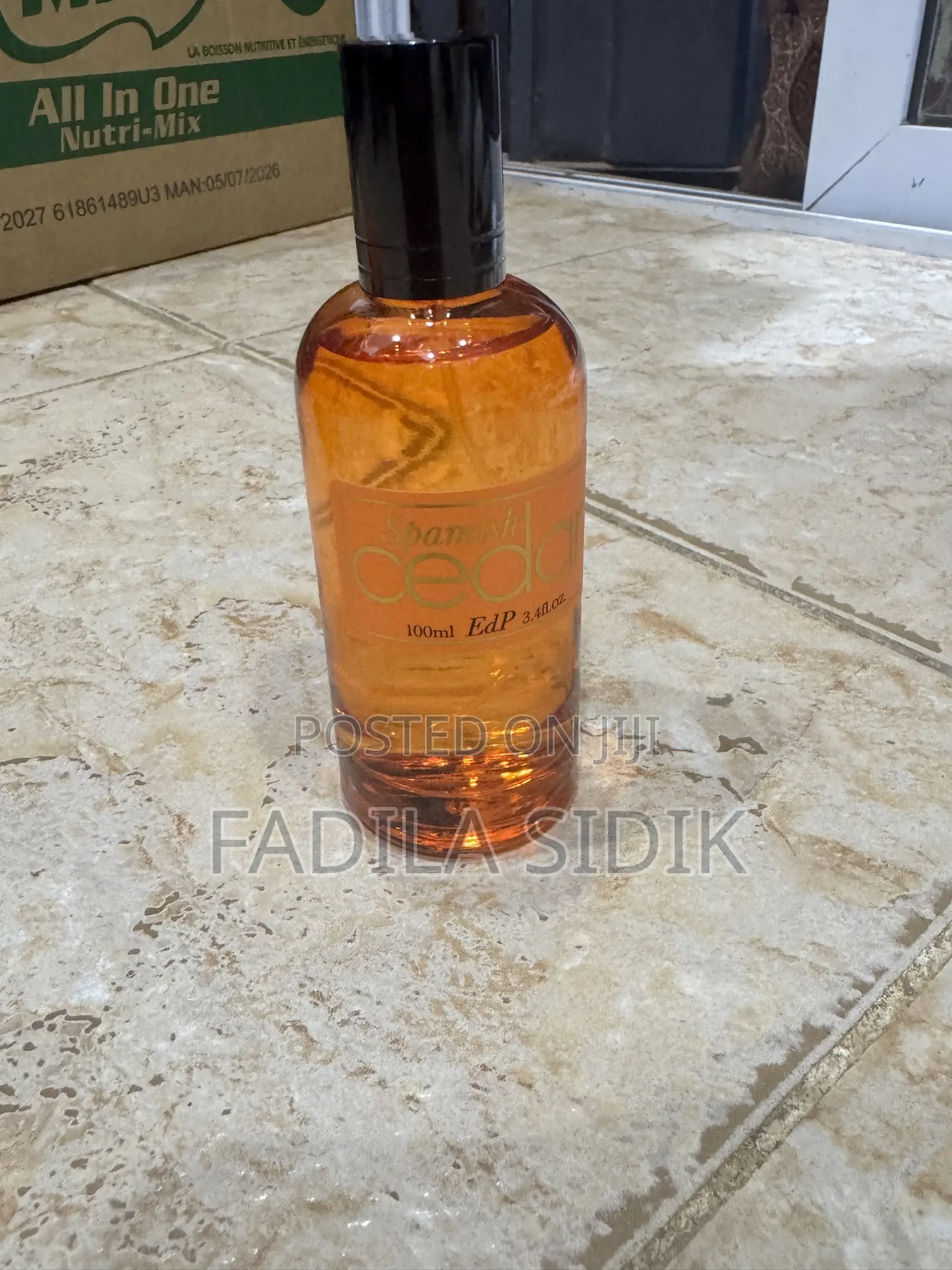 Premium Unisex Fragrance – Smell Amazing