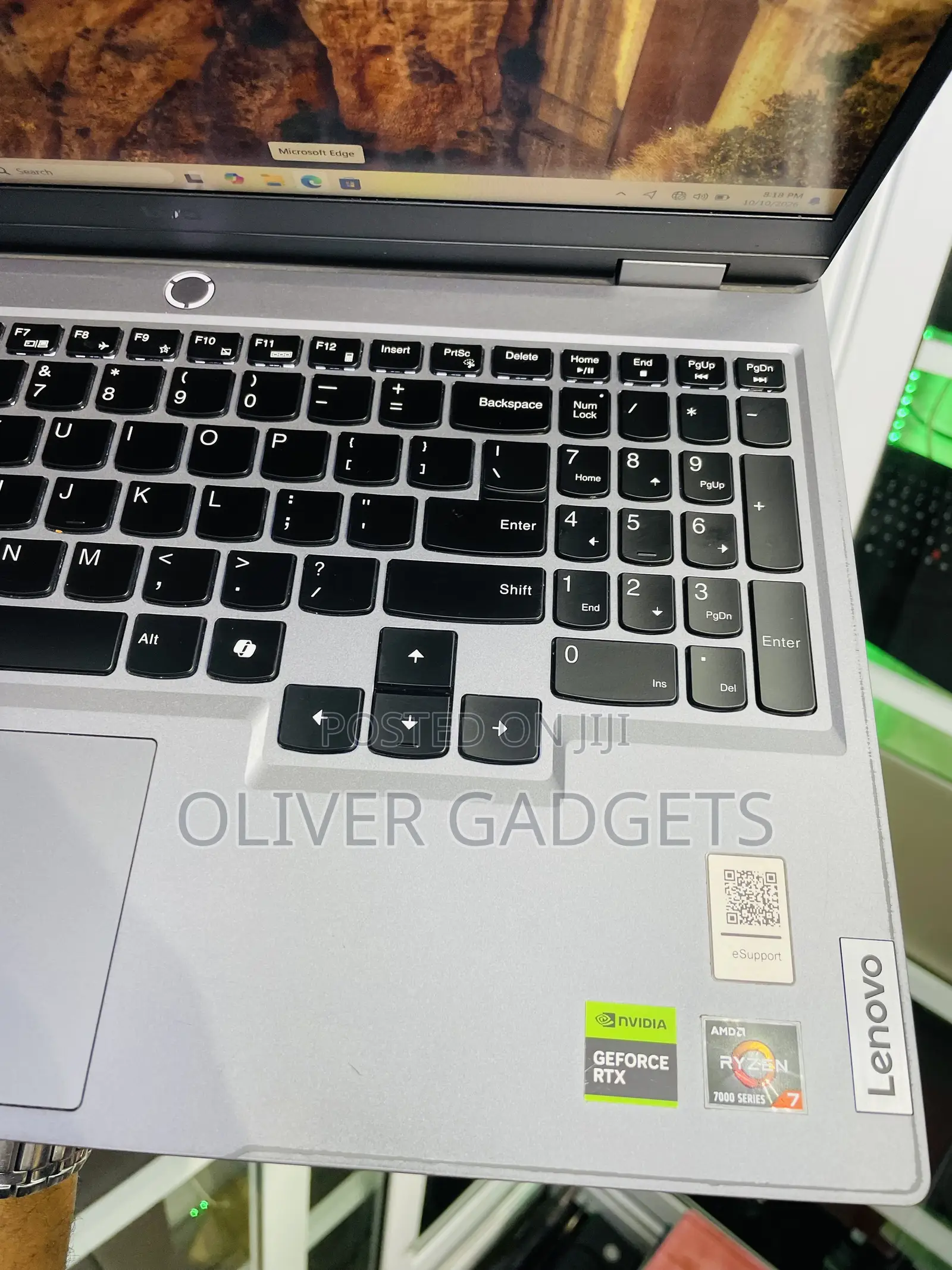 Laptop Lenovo LOQ 15ARP9 16GB AMD Ryzen 7 SSD 512GB