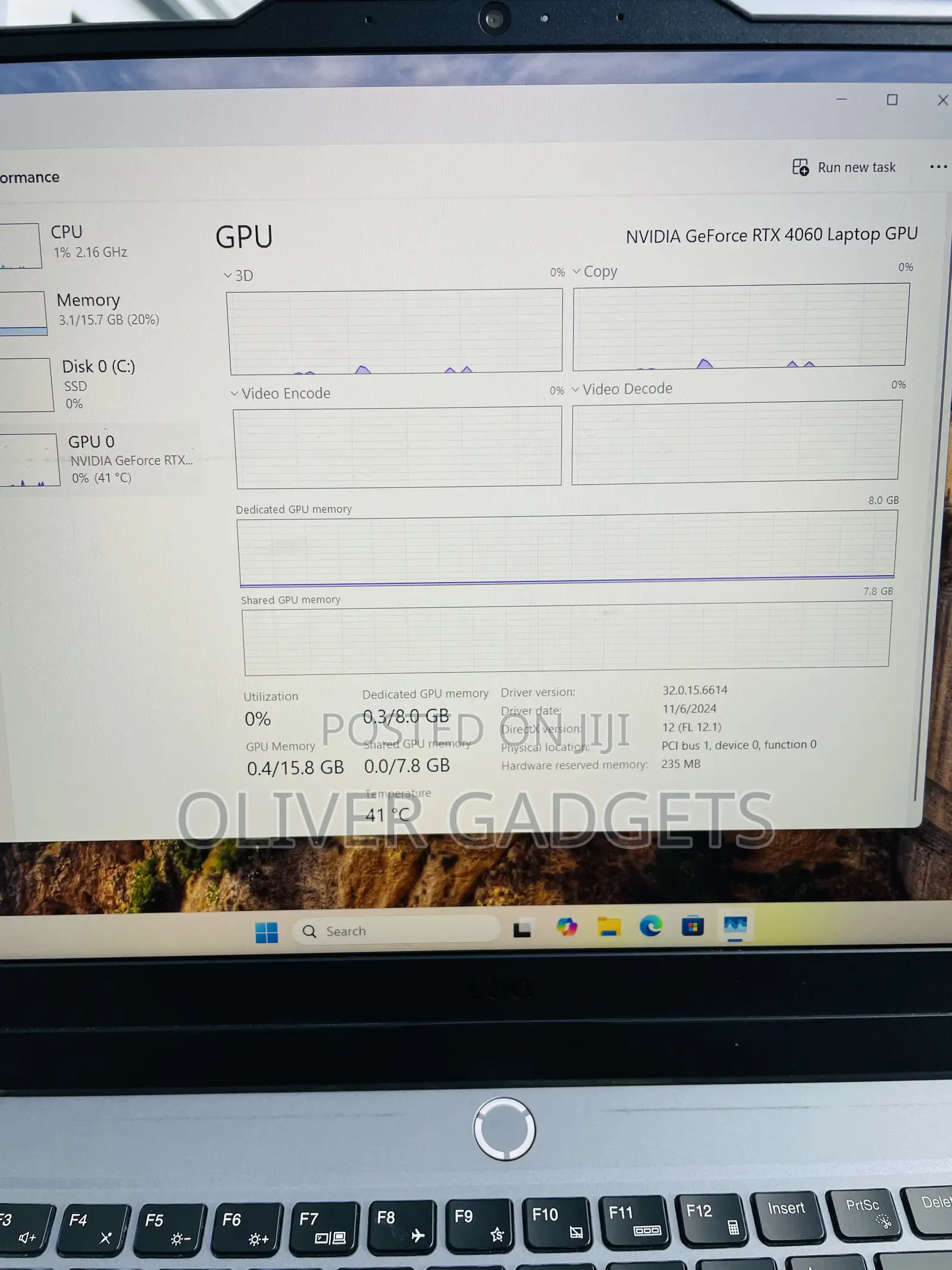 Laptop Lenovo LOQ 15ARP9 16GB AMD Ryzen 7 SSD 512GB
