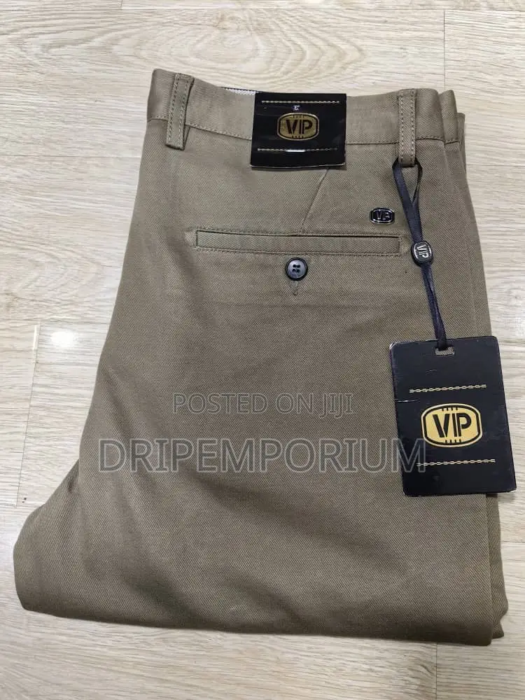 Tommy Khaki Chino!