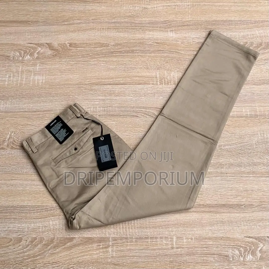 Tommy Khaki Chino!