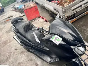 Yamaha Majesty 2019 Black