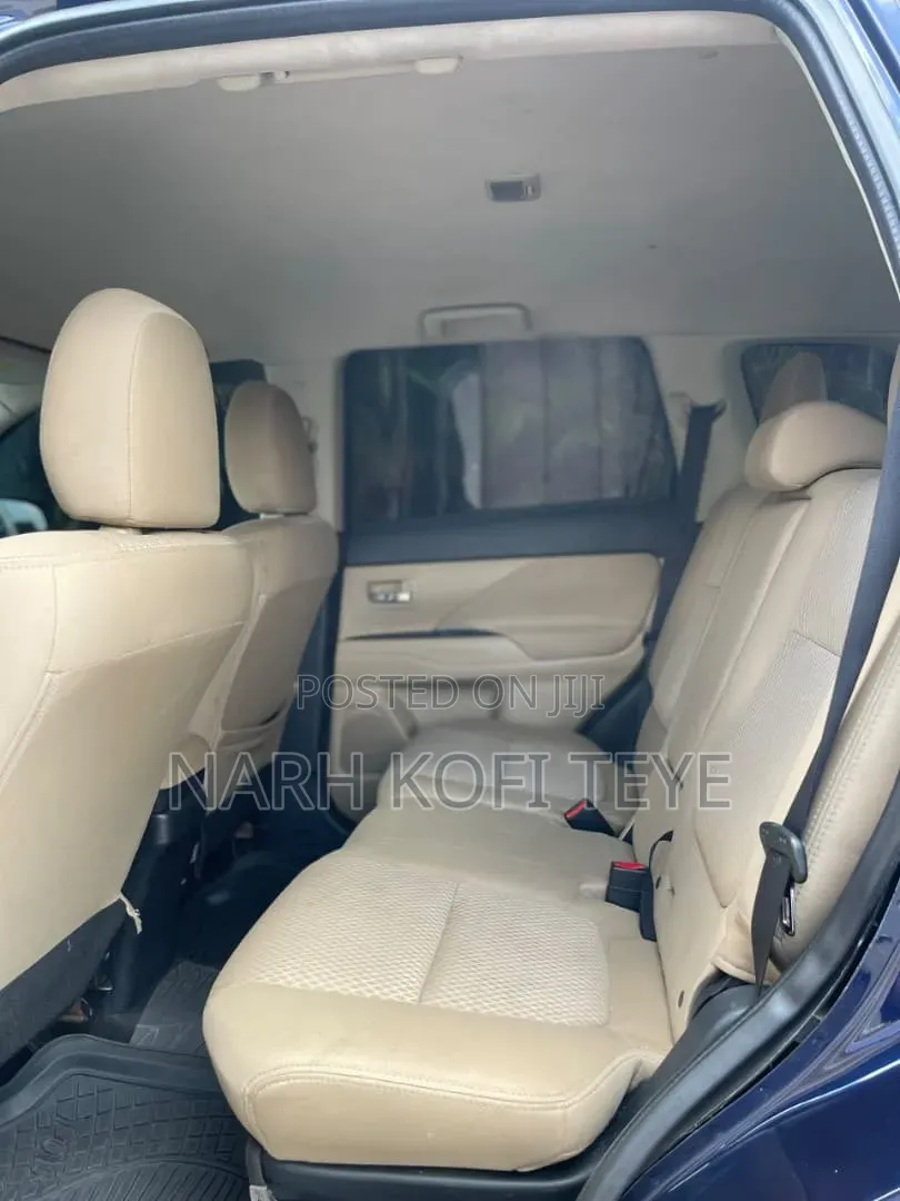 Mitsubishi Outlander 2.4 PHEV AWD 2018 Blue