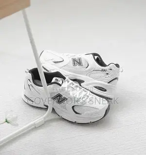 New Balance 530