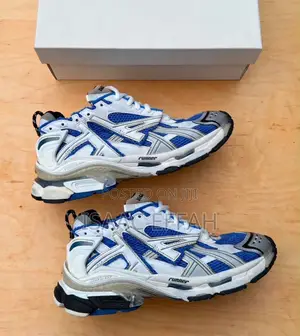Balenciaga Runner