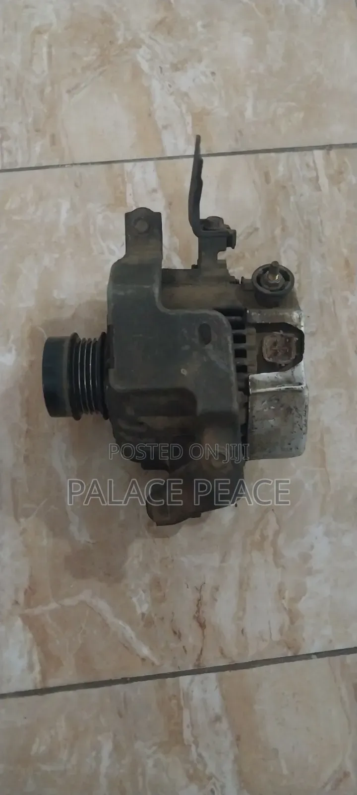 2012 Vitz AC Motor and Altenator