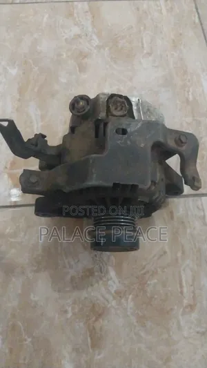 2012 Vitz AC Motor and Altenator