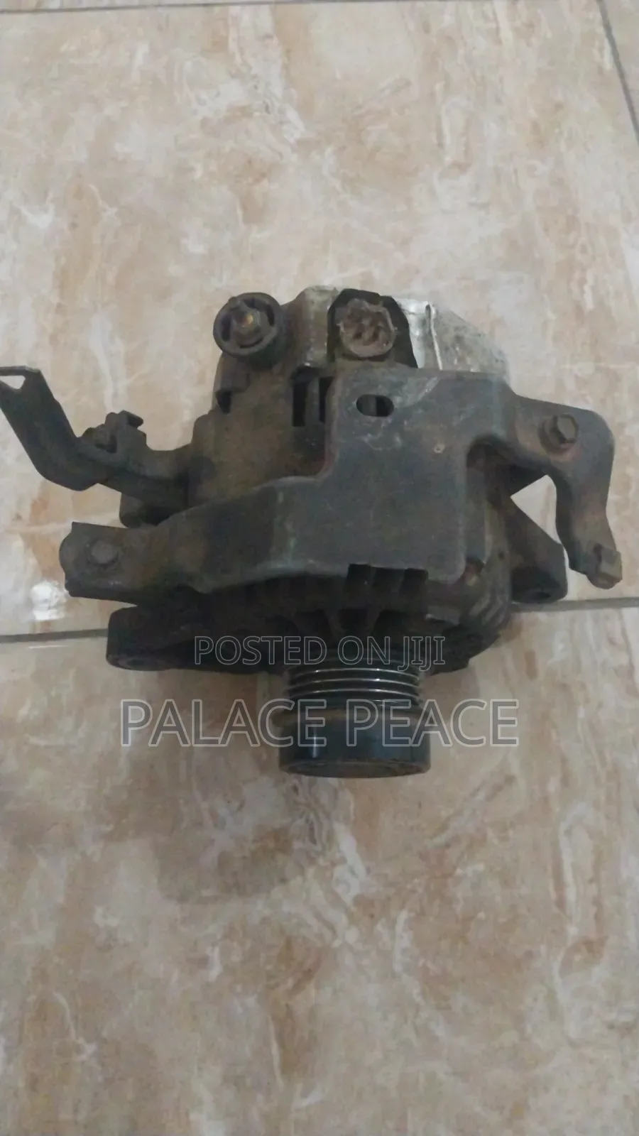 2012 Vitz AC Motor and Altenator