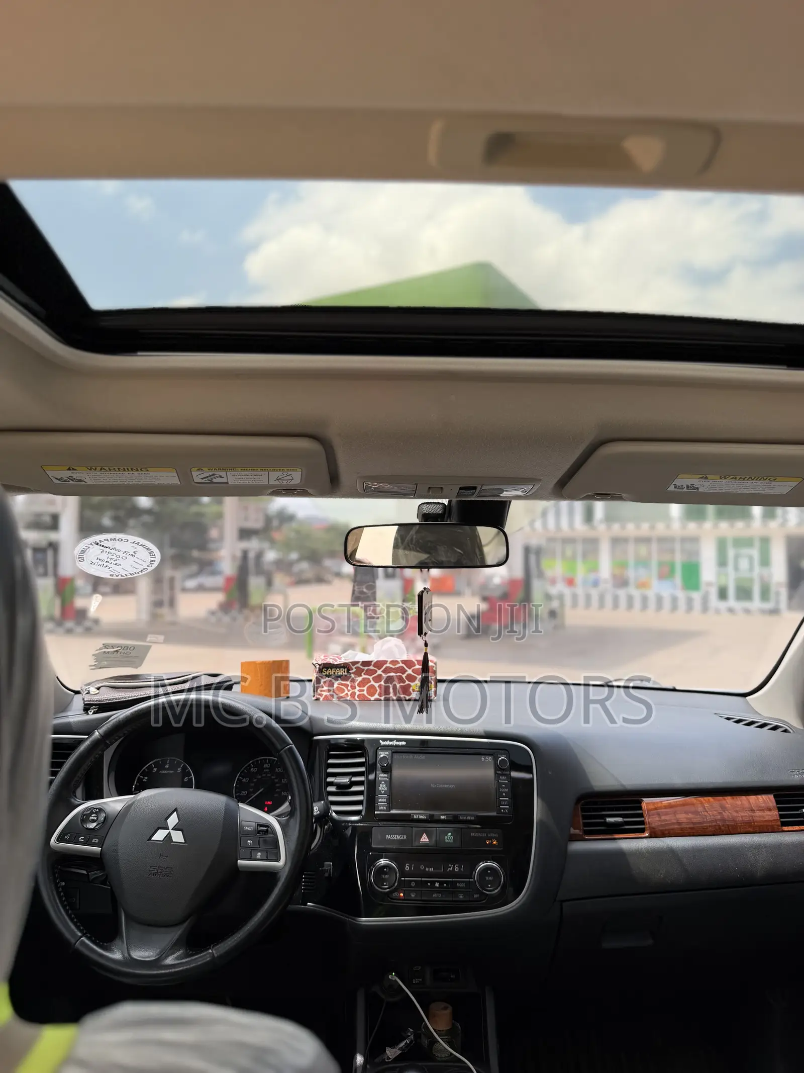 Mitsubishi Outlander 2016 White