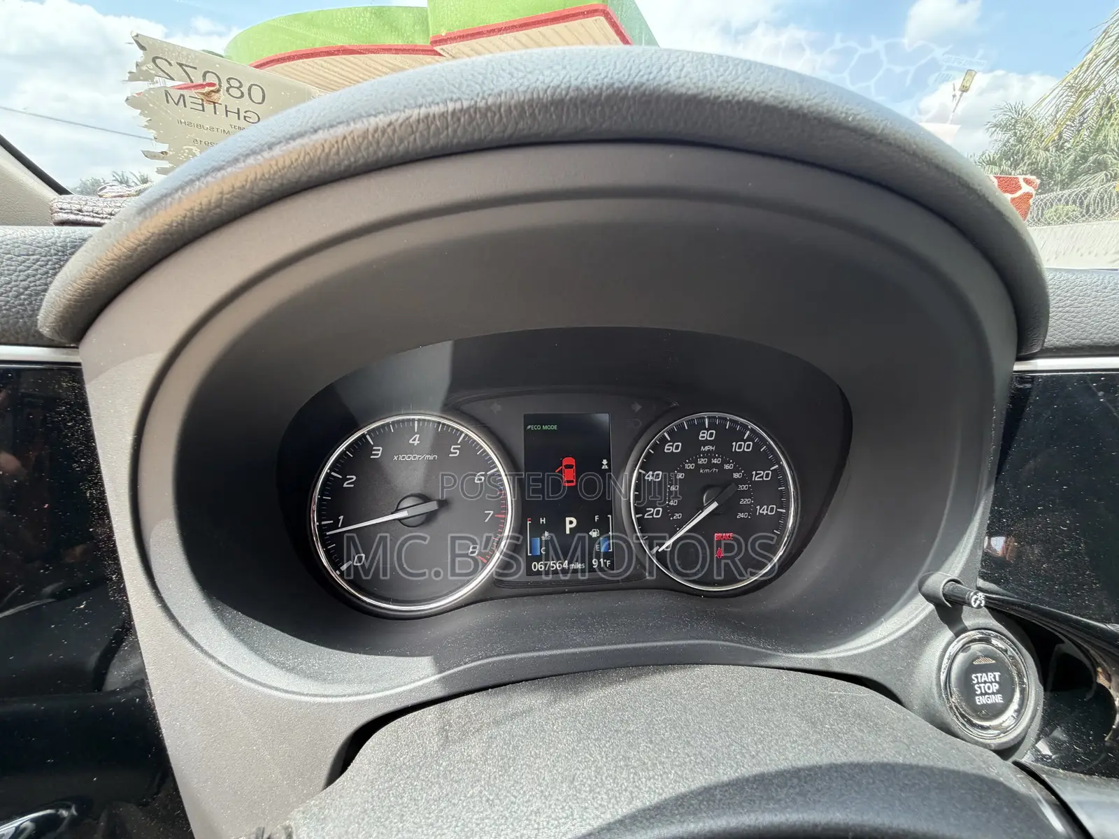 Mitsubishi Outlander 2016 White