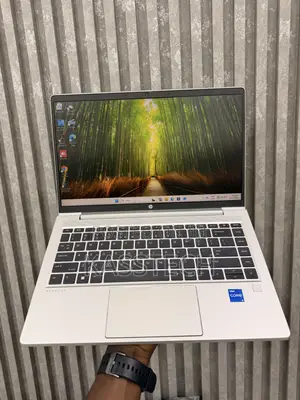 Laptop HP ProBook 440 G10 16GB Intel Core i5 SSD 512GB