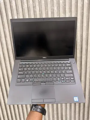 Laptop Dell Latitude 7490 8GB Intel Core i5 SSD 256GB