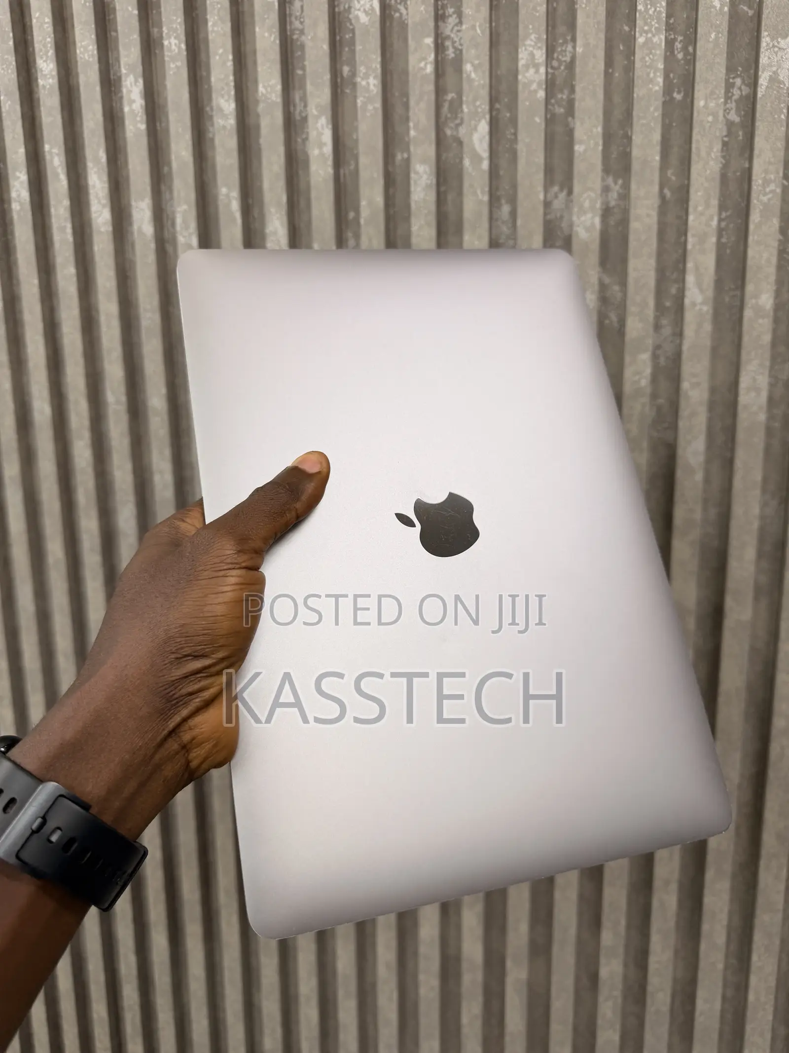 Laptop Apple MacBook Air 2019 8GB Intel Core i5 SSD 128GB