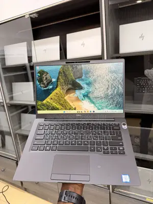 Laptop Dell Latitude 5300 8GB Intel Core i5 SSD 256GB