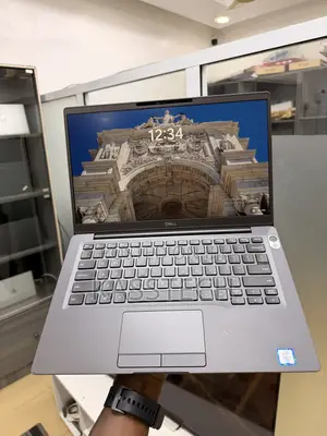 Laptop Dell Latitude 5300 8GB Intel Core i5 SSD 256GB
