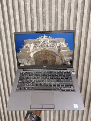 Laptop Dell Latitude 5300 8GB Intel Core i5 SSD 256GB