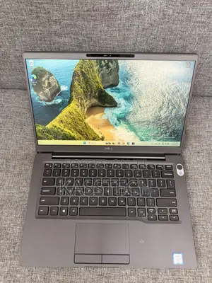 Laptop Dell Latitude 5300 8GB Intel Core i5 SSD 256GB