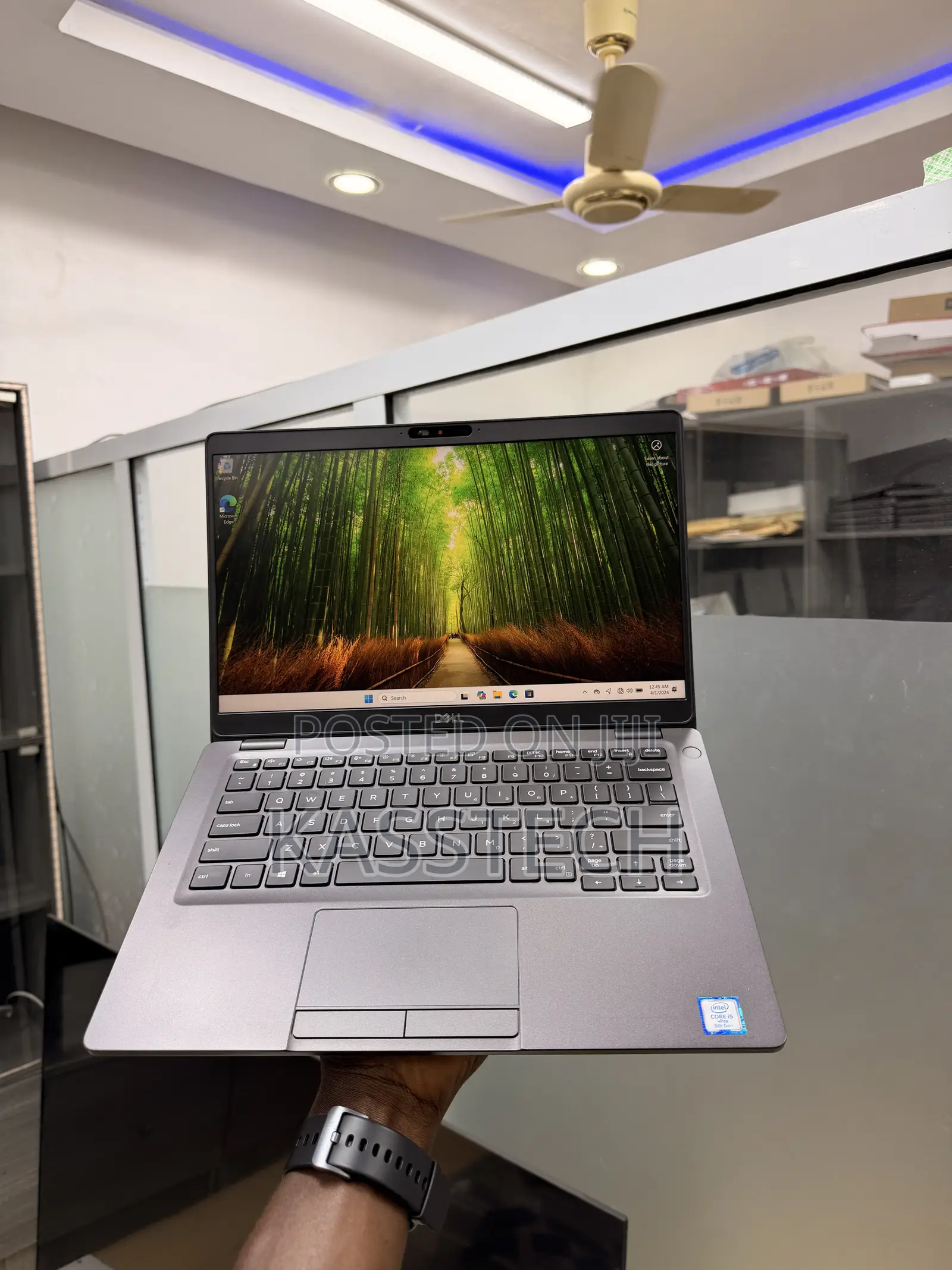 Laptop Dell Latitude 5300 8GB Intel Core i7 SSD 256GB