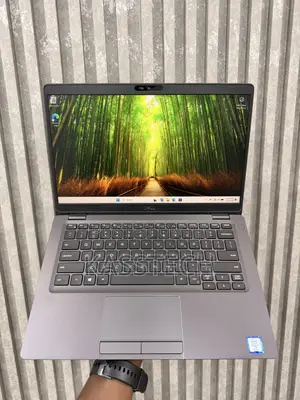 Laptop Dell Latitude 5300 8GB Intel Core i7 SSD 256GB