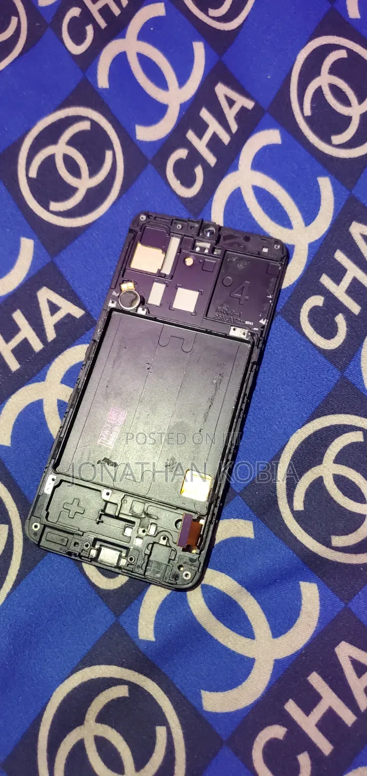 Samsung Galaxy A40 Screen