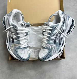 Asics Gel-Kayano 14