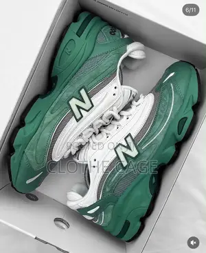 New Balance 1000
