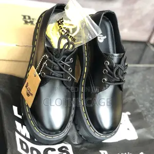 Dr. Martens 1461 Quad