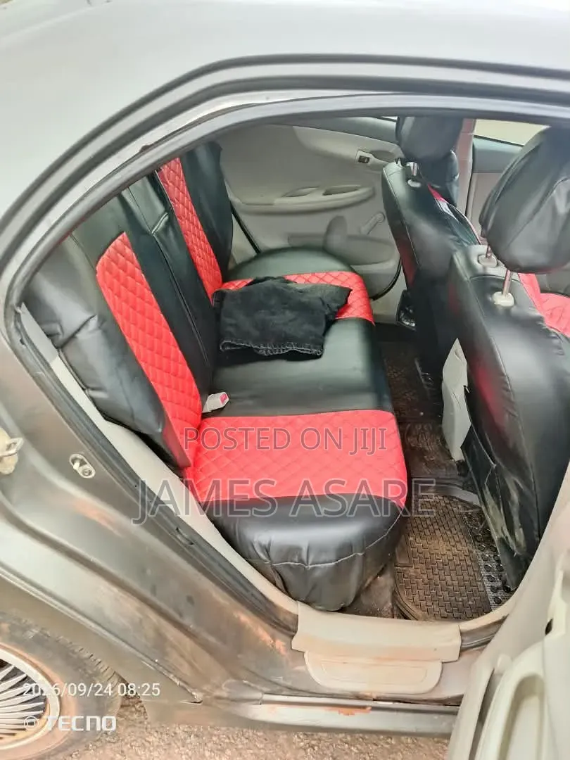 Toyota Corolla 2009 Silver