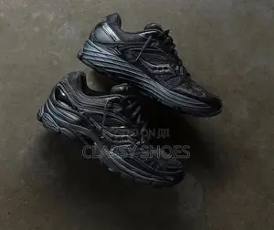 Saucony All Black