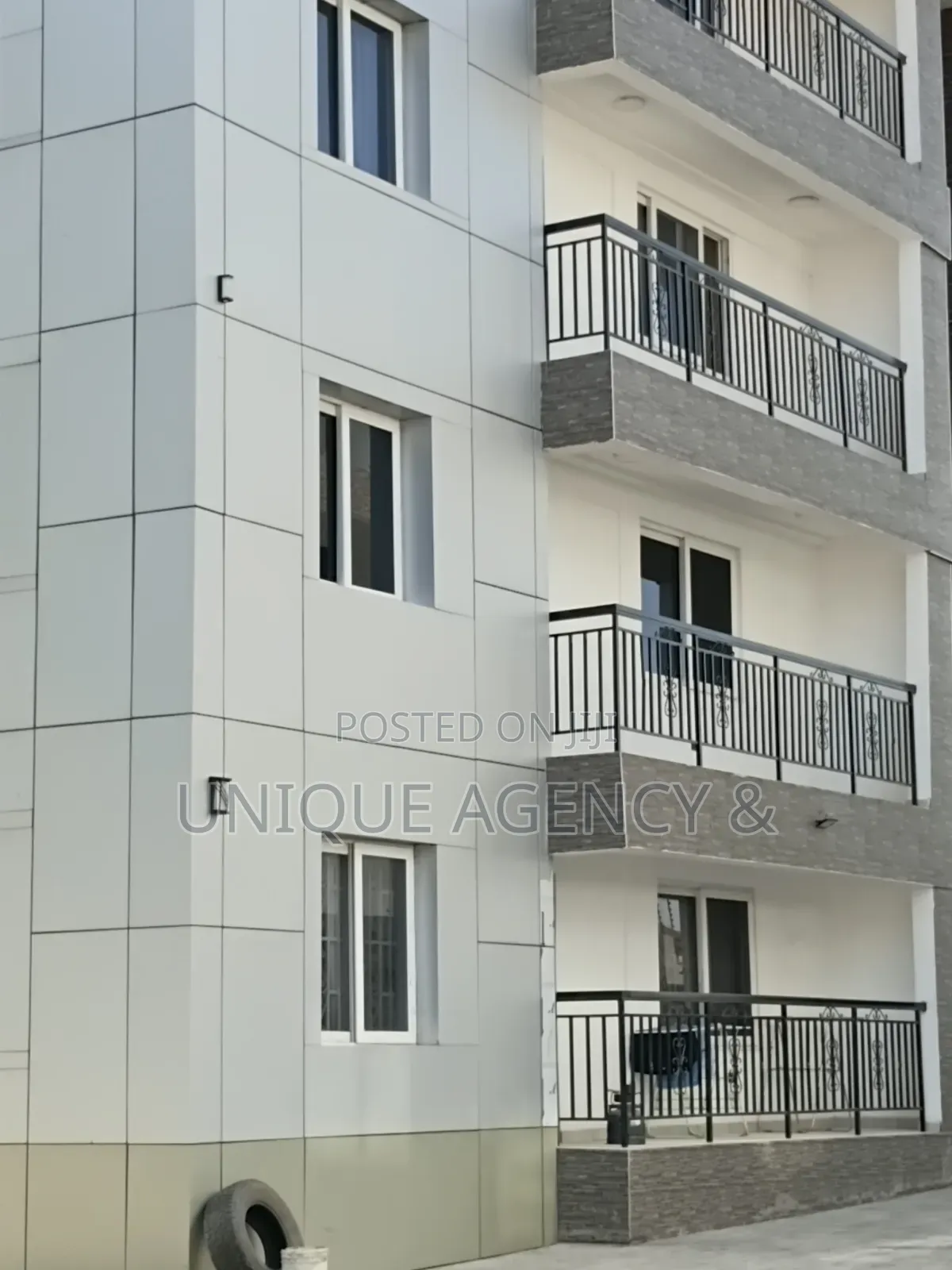 1bdrm Apartment in Sakumono for rent