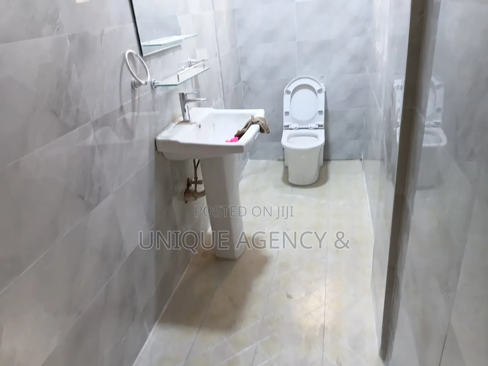 1bdrm Apartment in Sakumono for rent