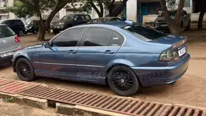 BMW 3 Series 320i RWD 1999 Blue