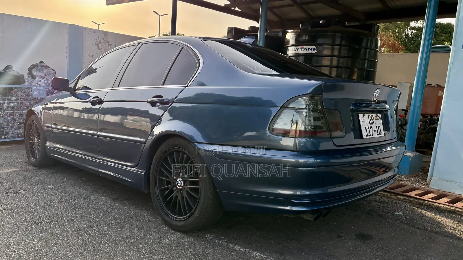 BMW 3 Series 320i RWD 1999 Blue