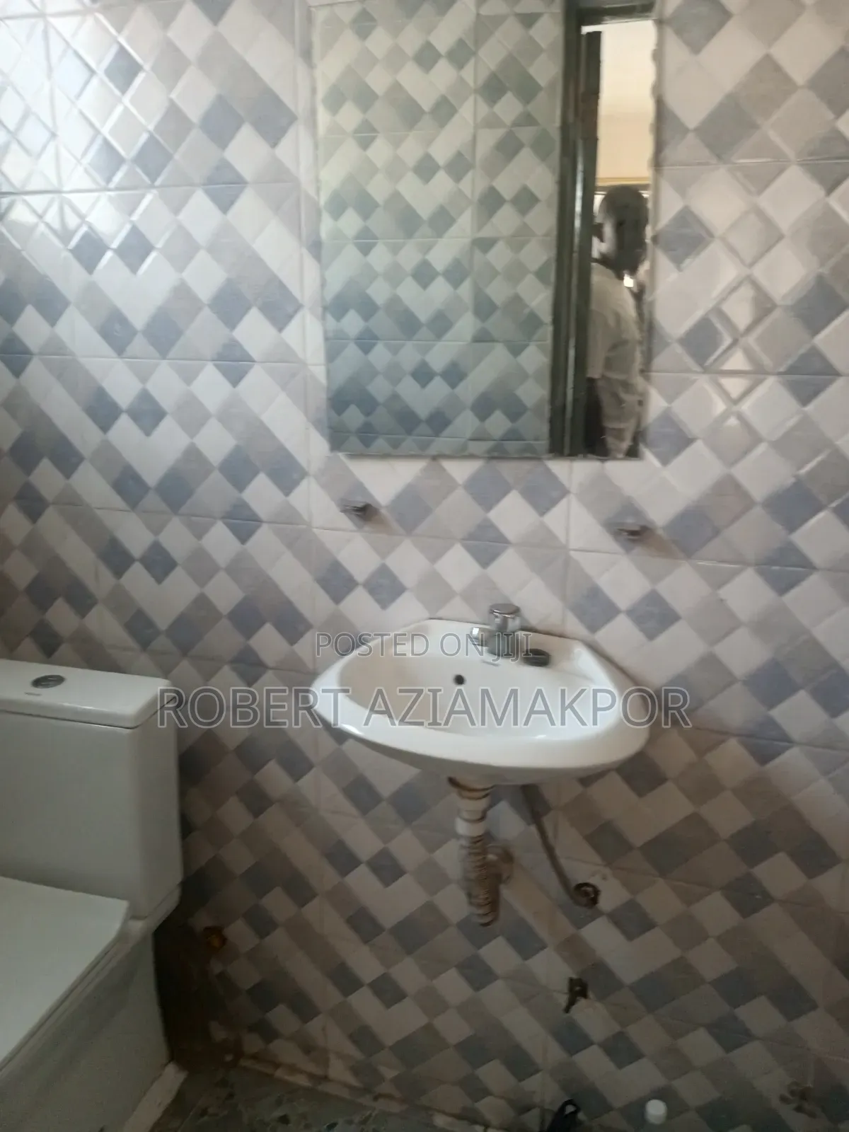 1bdrm Apartment in Ultimate Estate, School Area for rent