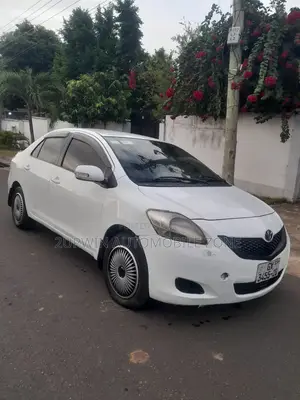 Toyota Belta 2010 White