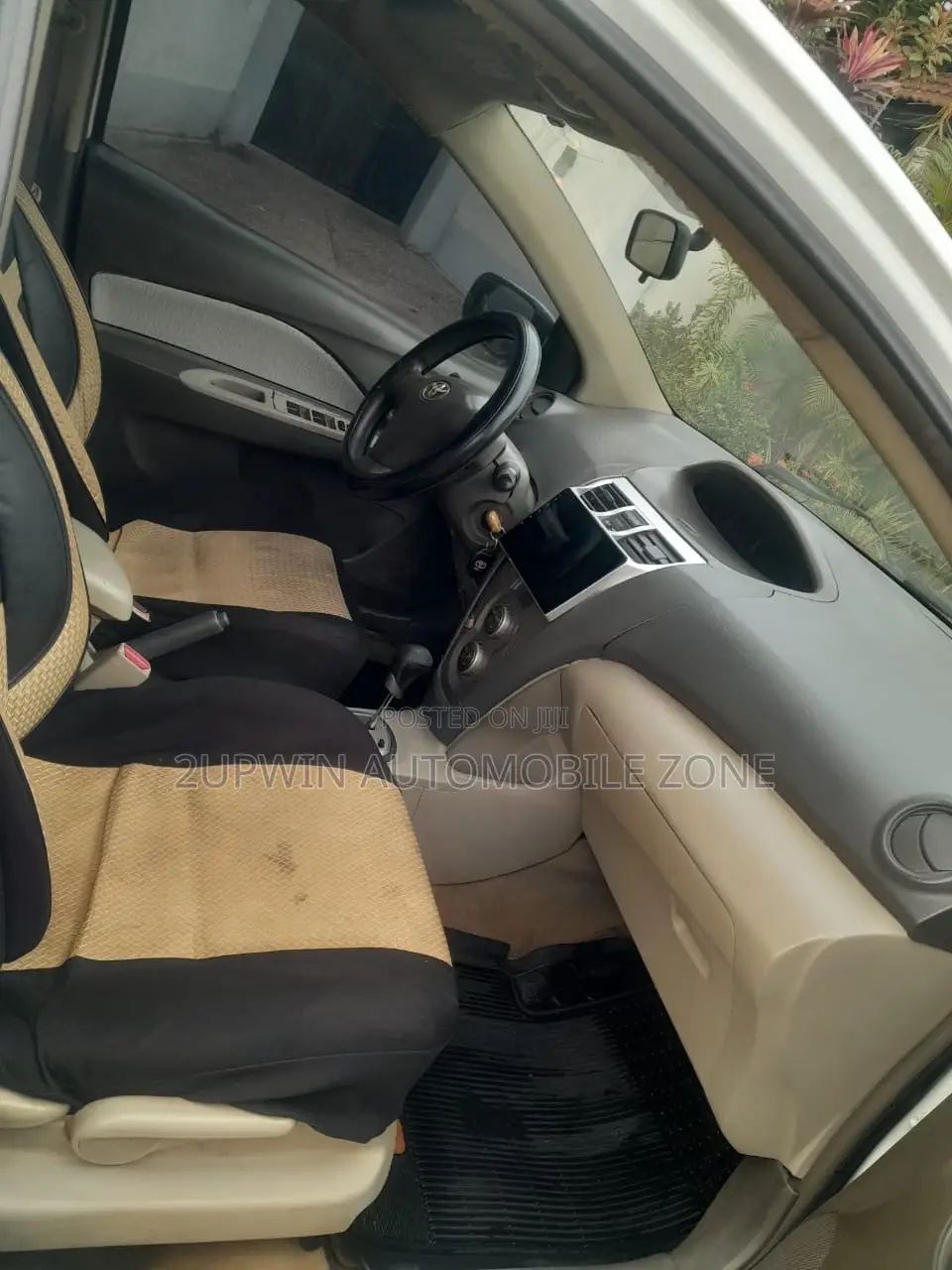 Toyota Belta 2010 White