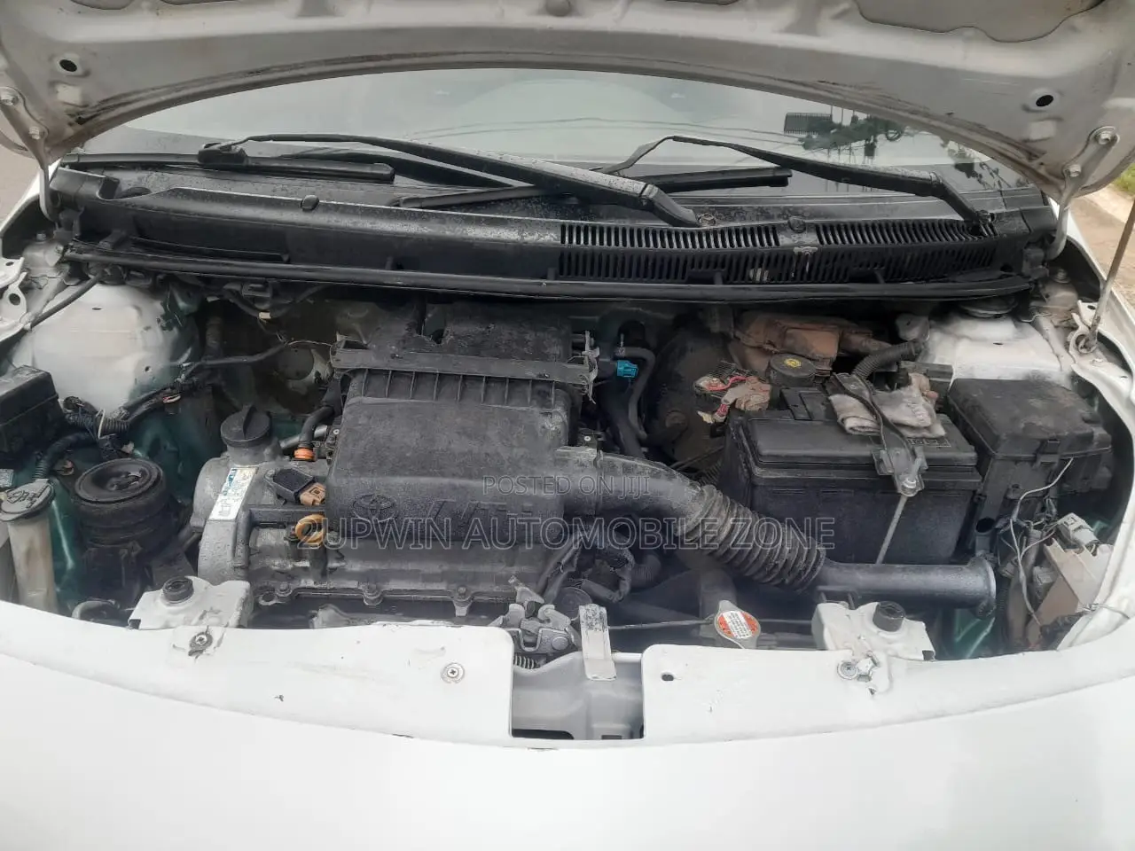 Toyota Belta 2010 White