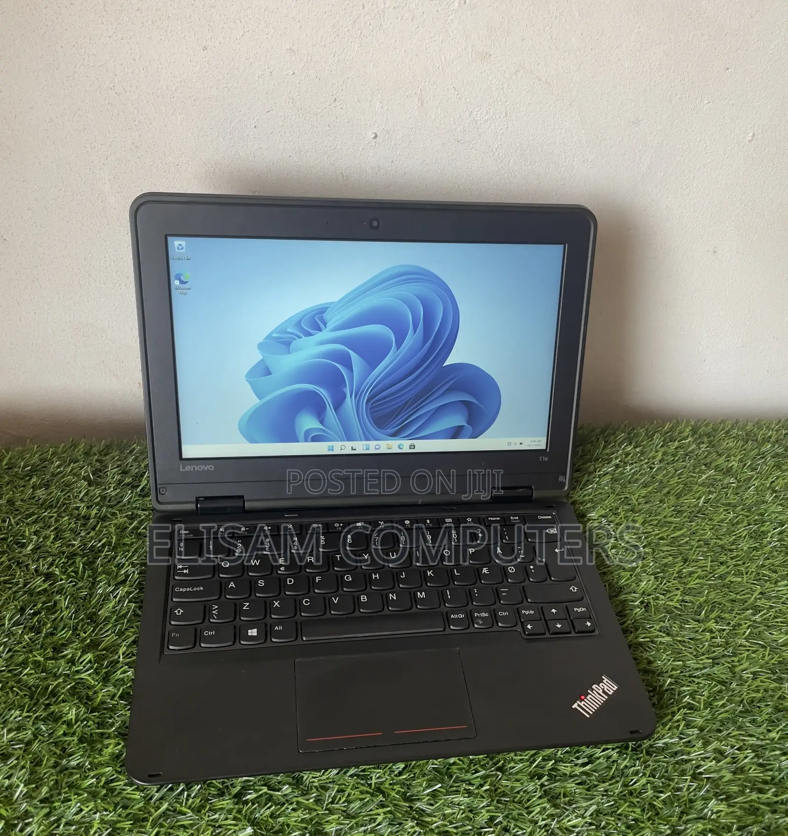 Laptop Lenovo ThinkPad 11e 4GB Intel Celeron SSD 128GB