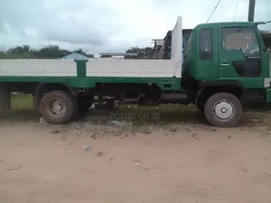 Kia Rhino 22 Registration