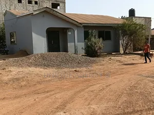 3bdrm Bungalow in Mars for sale