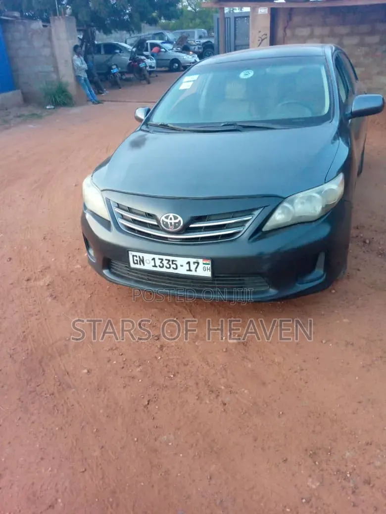 Toyota Corolla 2013 Silver