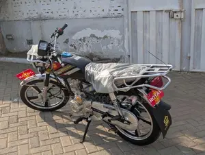 New Royal RY125 2025 Black